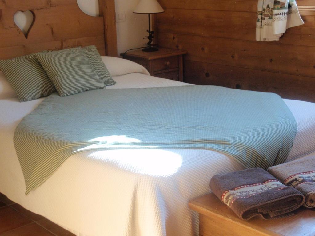 Lou Stalet Au Pays Du Mont Blanc "Charmance" Bed and Breakfast Cordon Rum bild