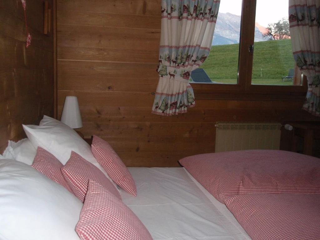 Lou Stalet Au Pays Du Mont Blanc "Charmance" Bed and Breakfast Cordon Rum bild